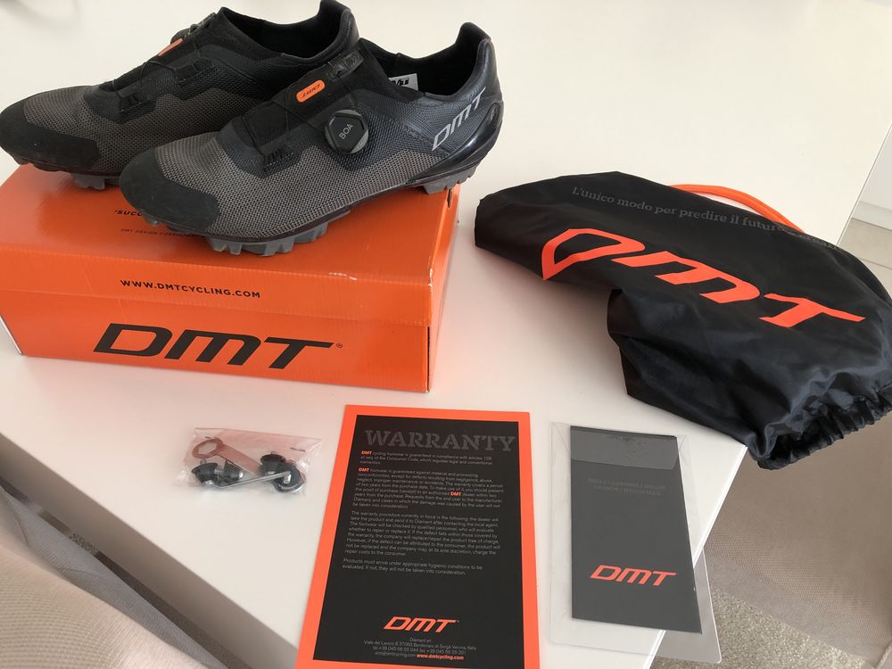 Sapatos BTT DMT KM4