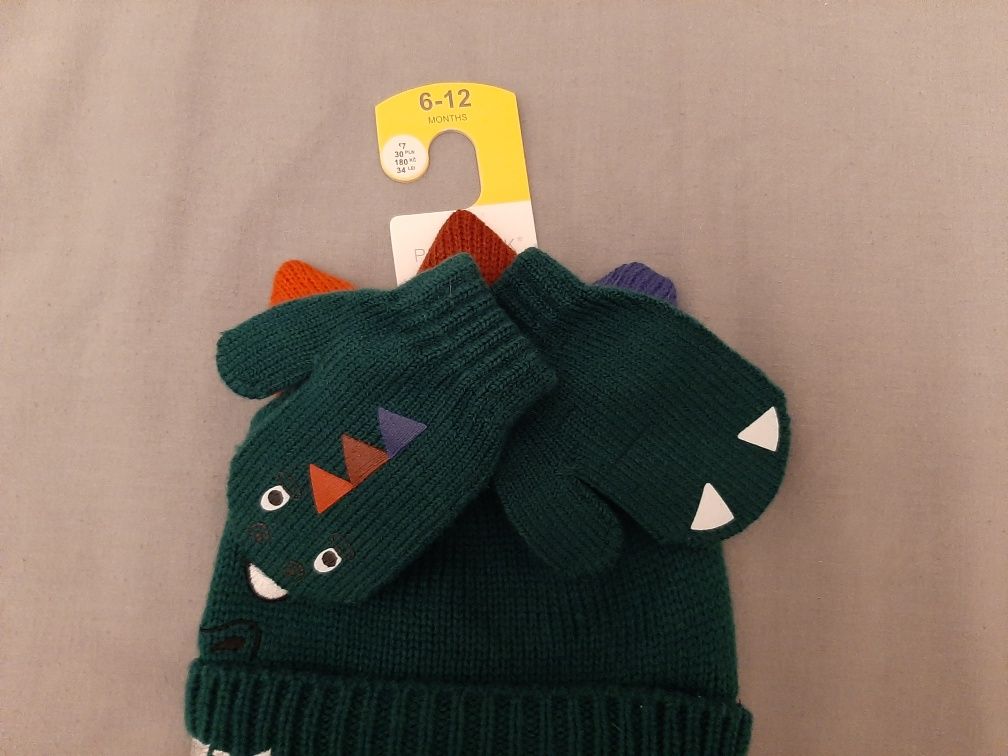 Шапка з вушками і рукавиці дитячі для хлопчика
Фірма - Primark.
Роз