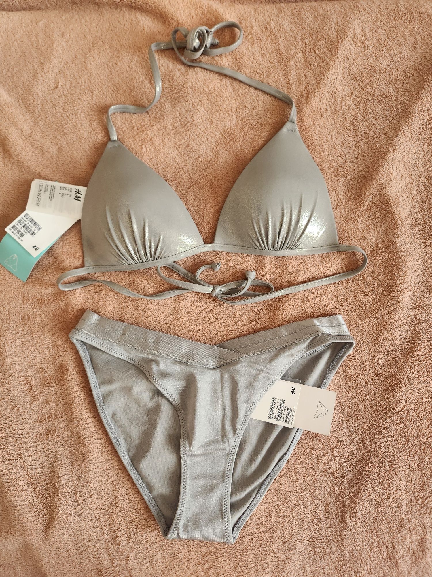 Купальники від бренду H&M