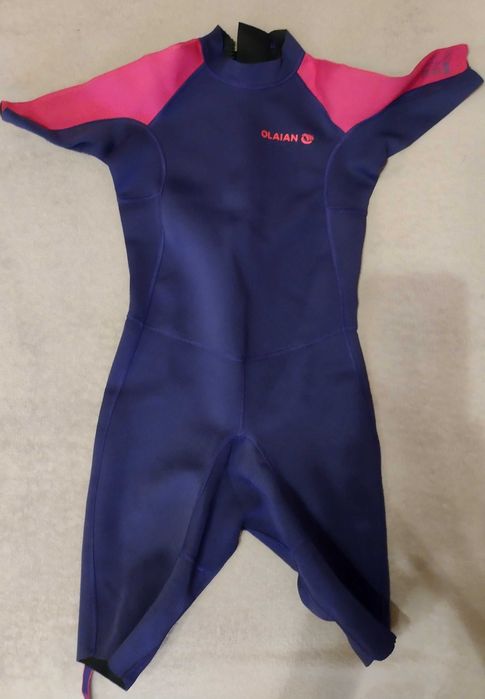 Krótka pianka surfingowa dla dzieci Olaian 100 z neoprenu 1,5 mm