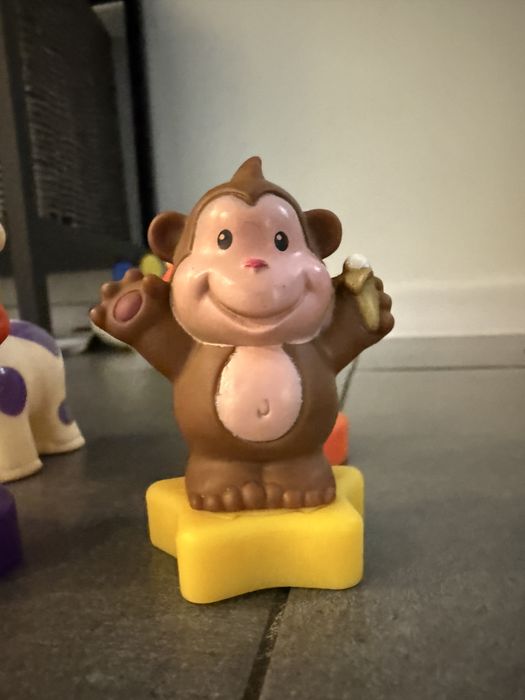 Ноїв ковчег ковчег ноя  фінурки ной жираф мавпа