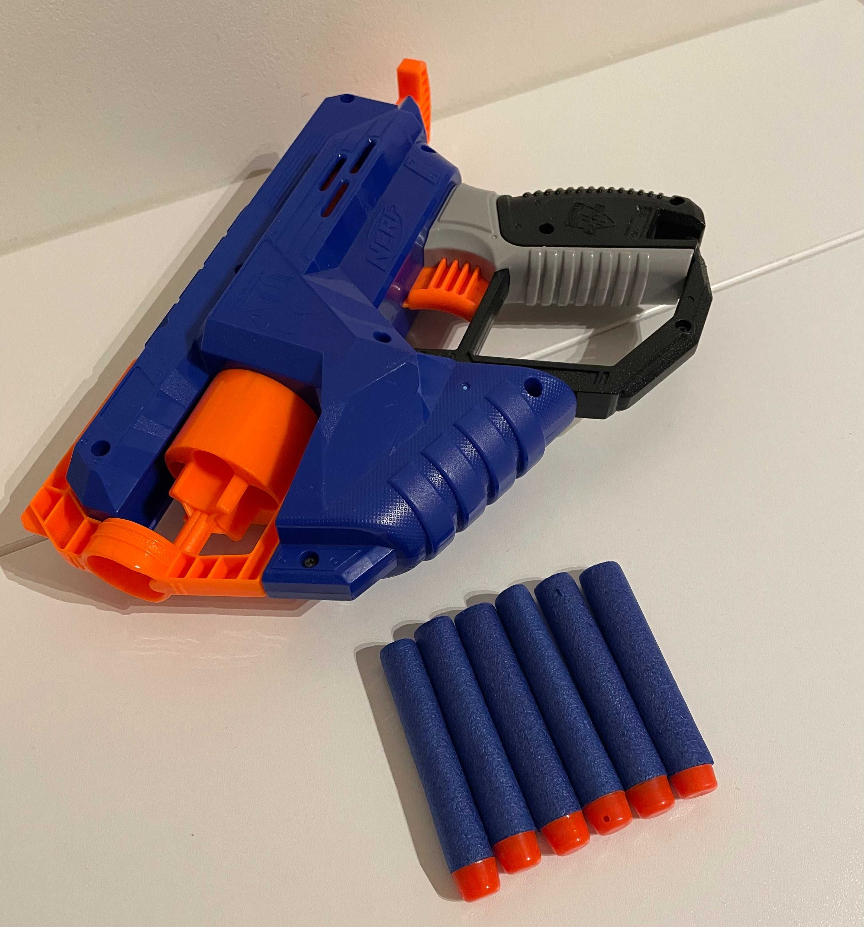 Hasbro Nerf N-Strike Elite Scout Mkii + 6 strzałek