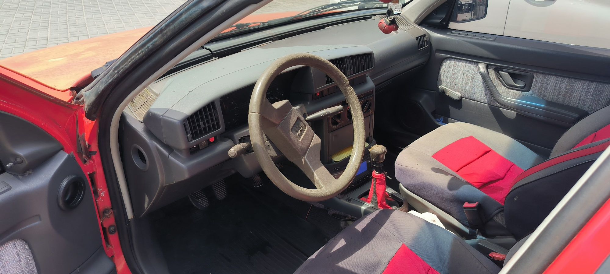 Продам Пежо 405GL