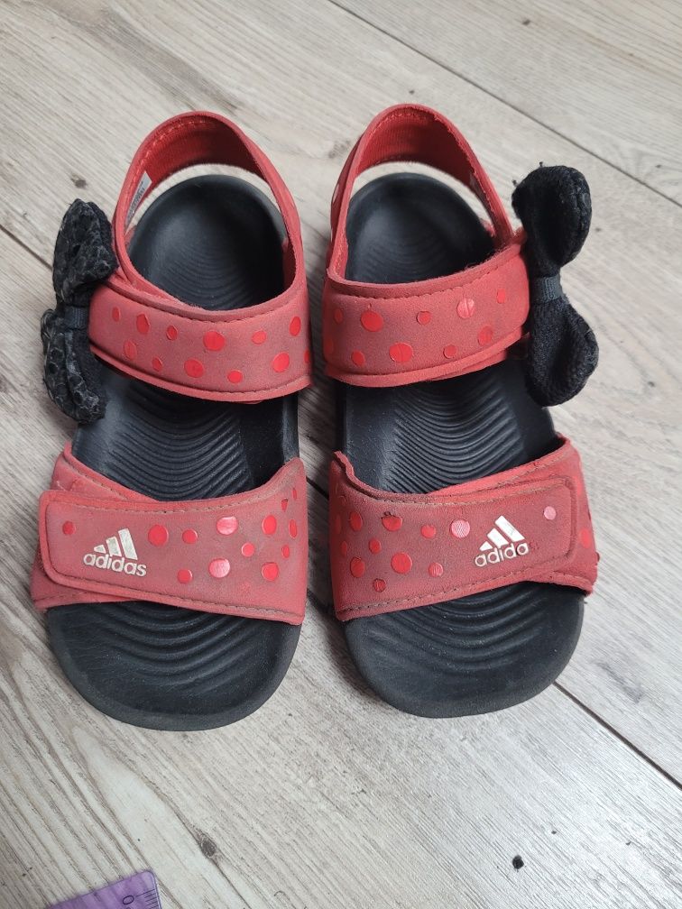 Sandałki firmy Adidas 27