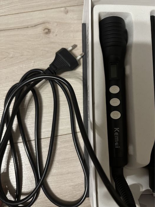 Плойка з регуляцією температури