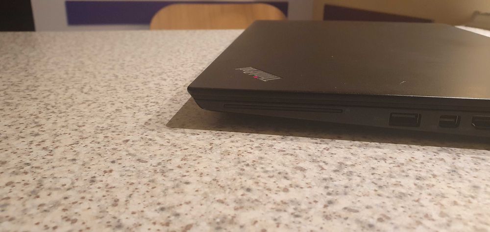 Laptop tytanowy ThinkPad T460s 14" FHD IPS i5 8GB 240NVMe b.2-6h ład.