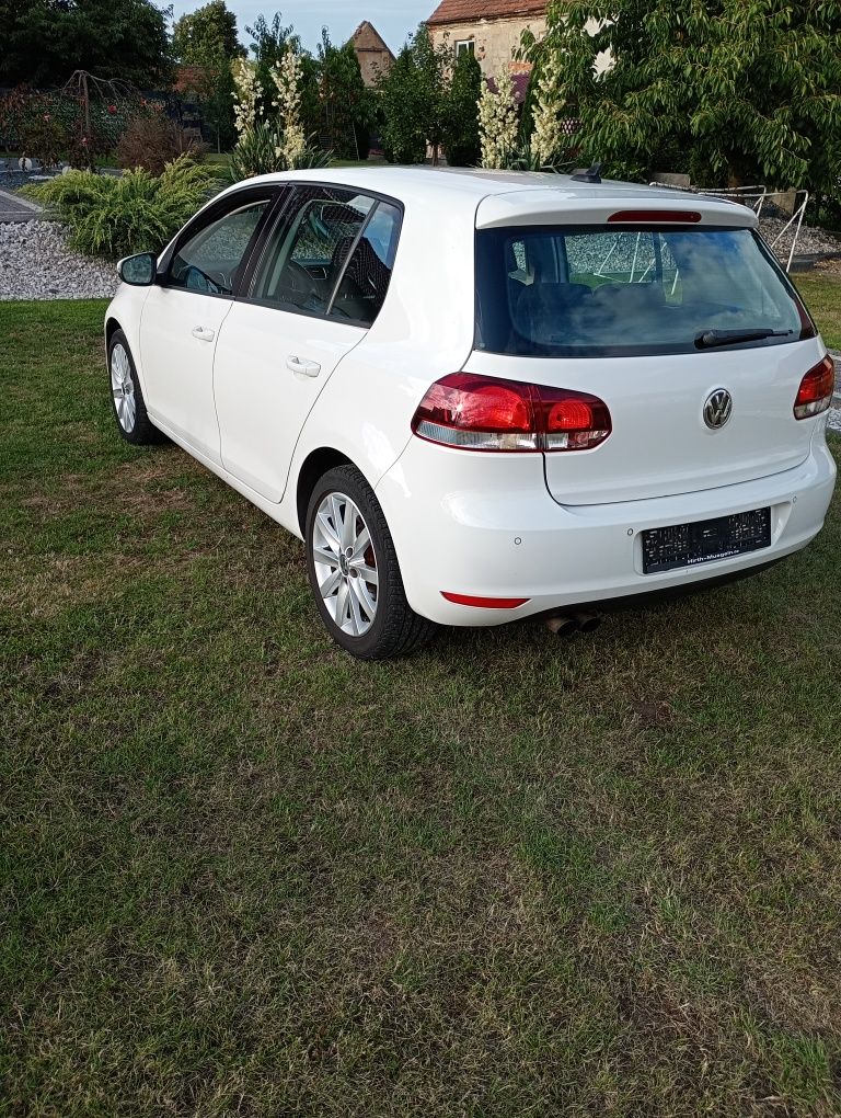 VW Golf VI 1.8TSI-HighLine-Xenon