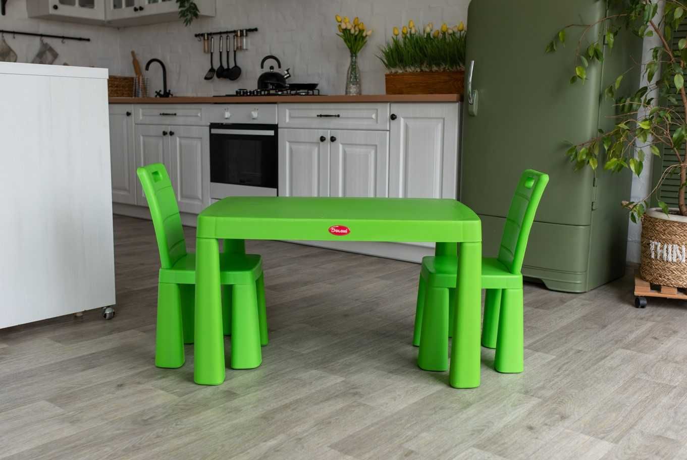 Столик два 2 стільчика долоні дитячий пластиковий стіл стільчик