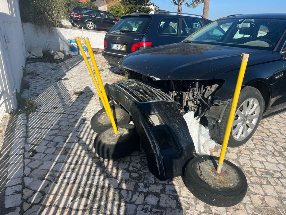 Audi A6 - acidentada