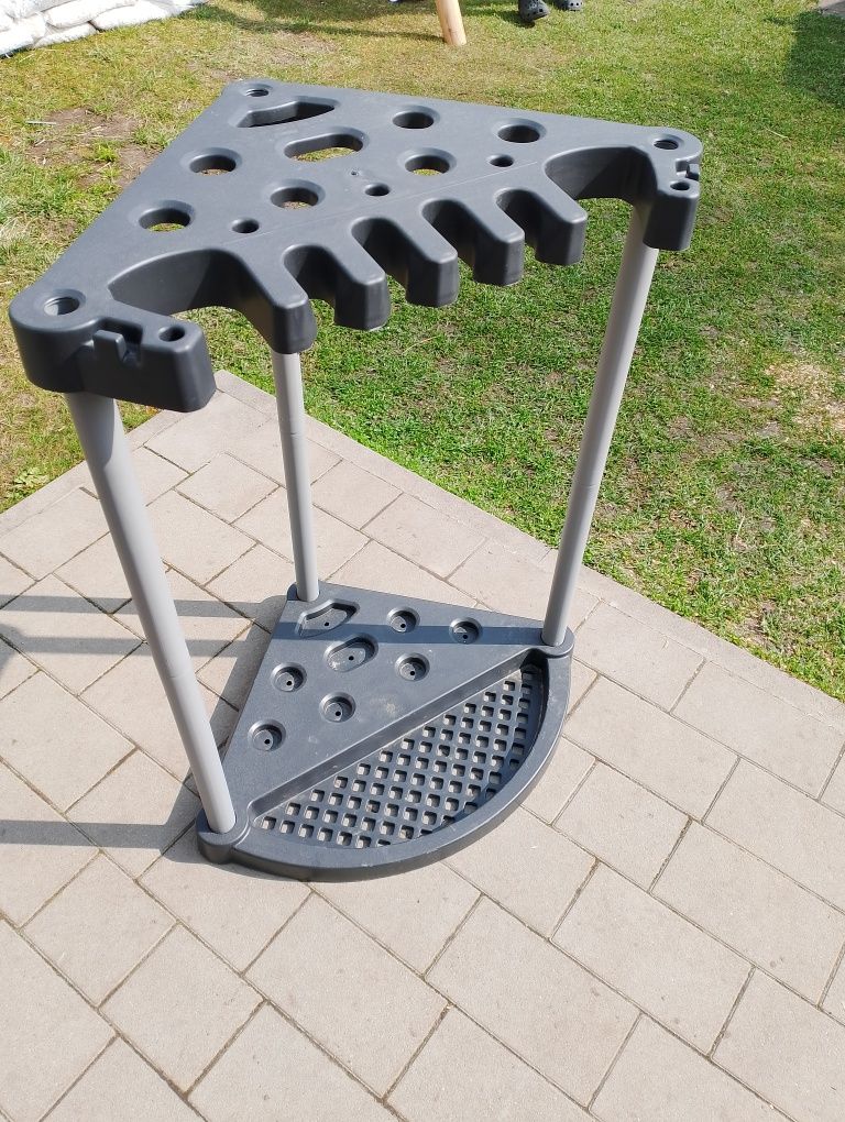 Stojak na narzędzia ogrodowe