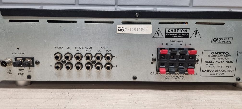 Amplituner stereo ONKYO TX-7520 Integra. Japan