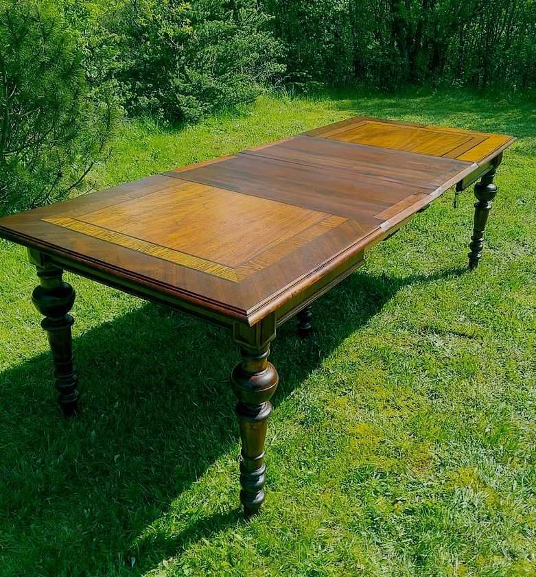 Rozkładany Stół z końca XIX wieku