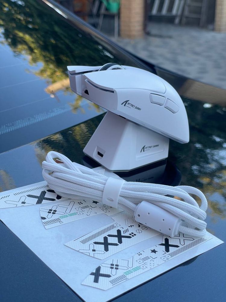 Нова! Ігрова бездротова біла мишка Attack Shark X11 игрові девайси