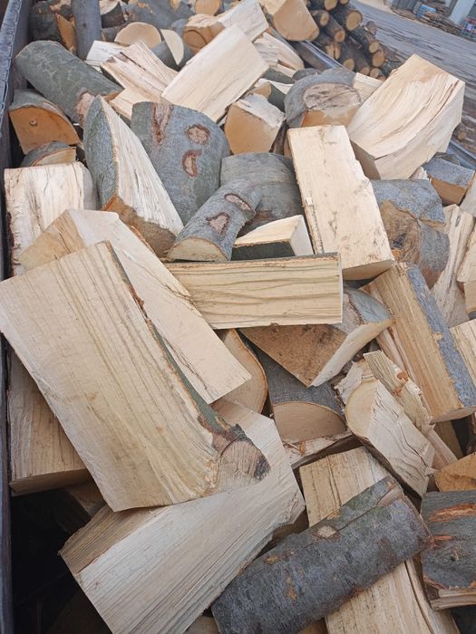Drewno kominkowe z transportem.