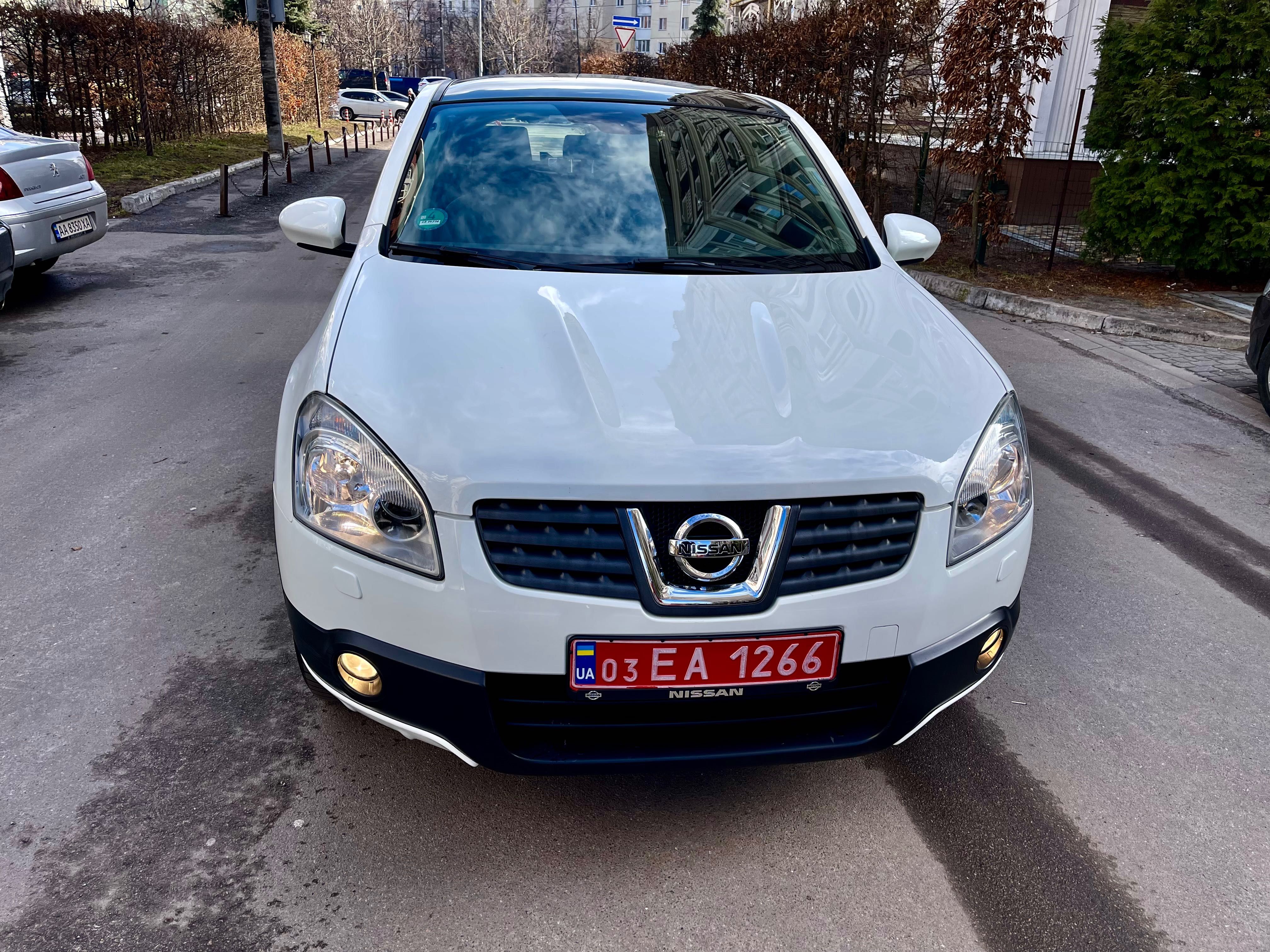 Nissan QASHQAI 4x4 2.0 dCi automat, panorama