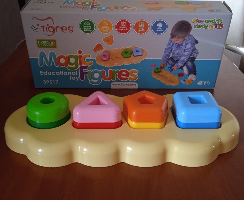 Развивающая игрушка - Магические фигурки . 8 элементов