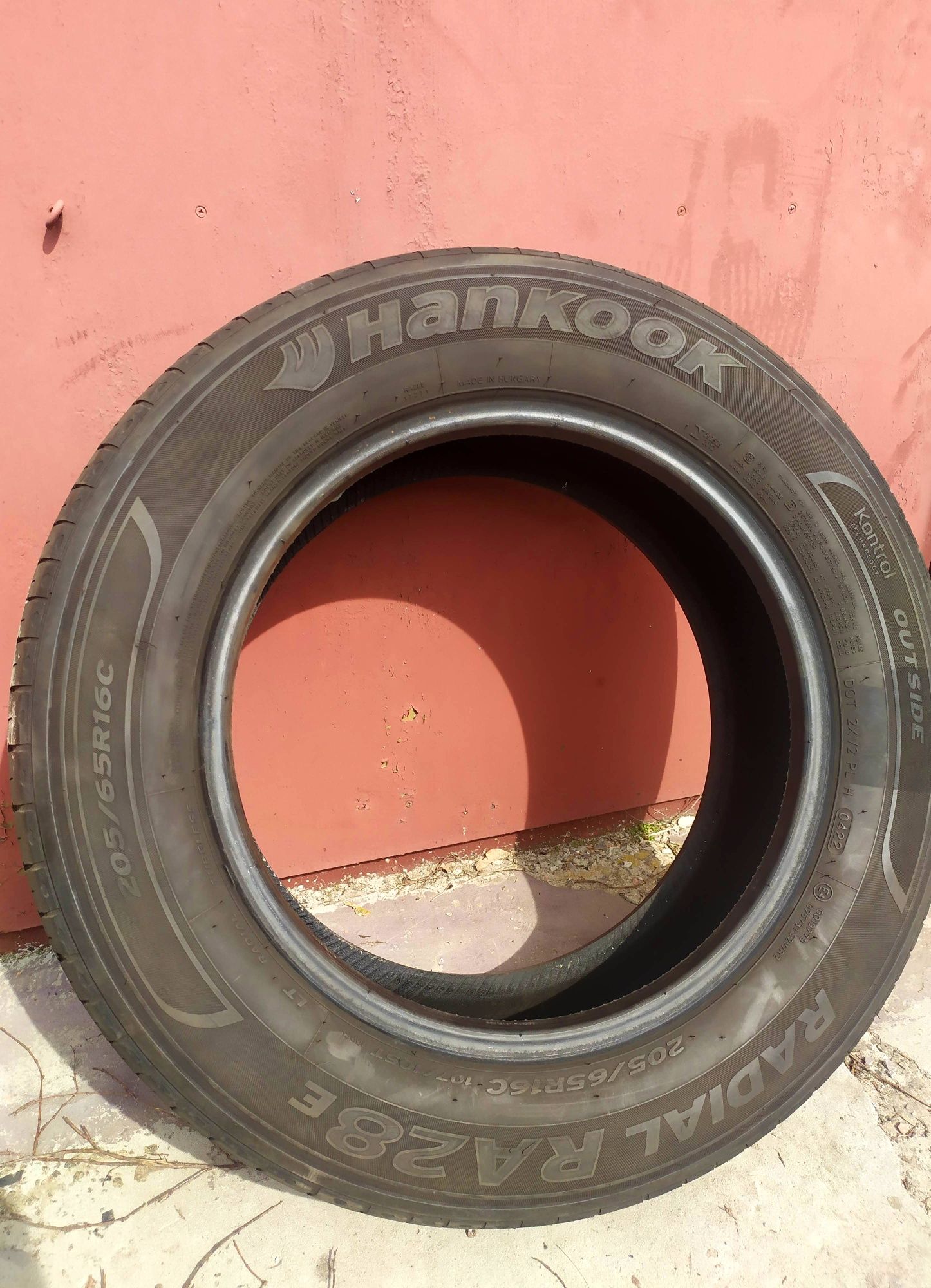 Hankook RADIAL RA28 205/65 R16c