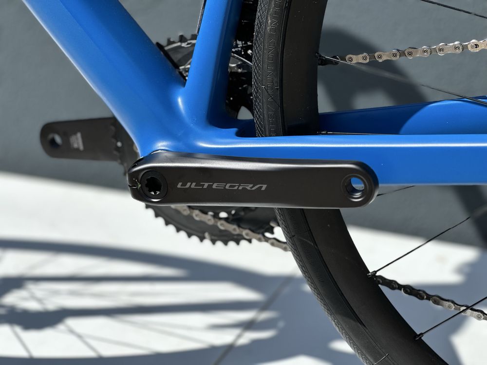 Karbnowe BMC RoadMachine Two Shimano Ultegra 12s Di2 roz: 54/M