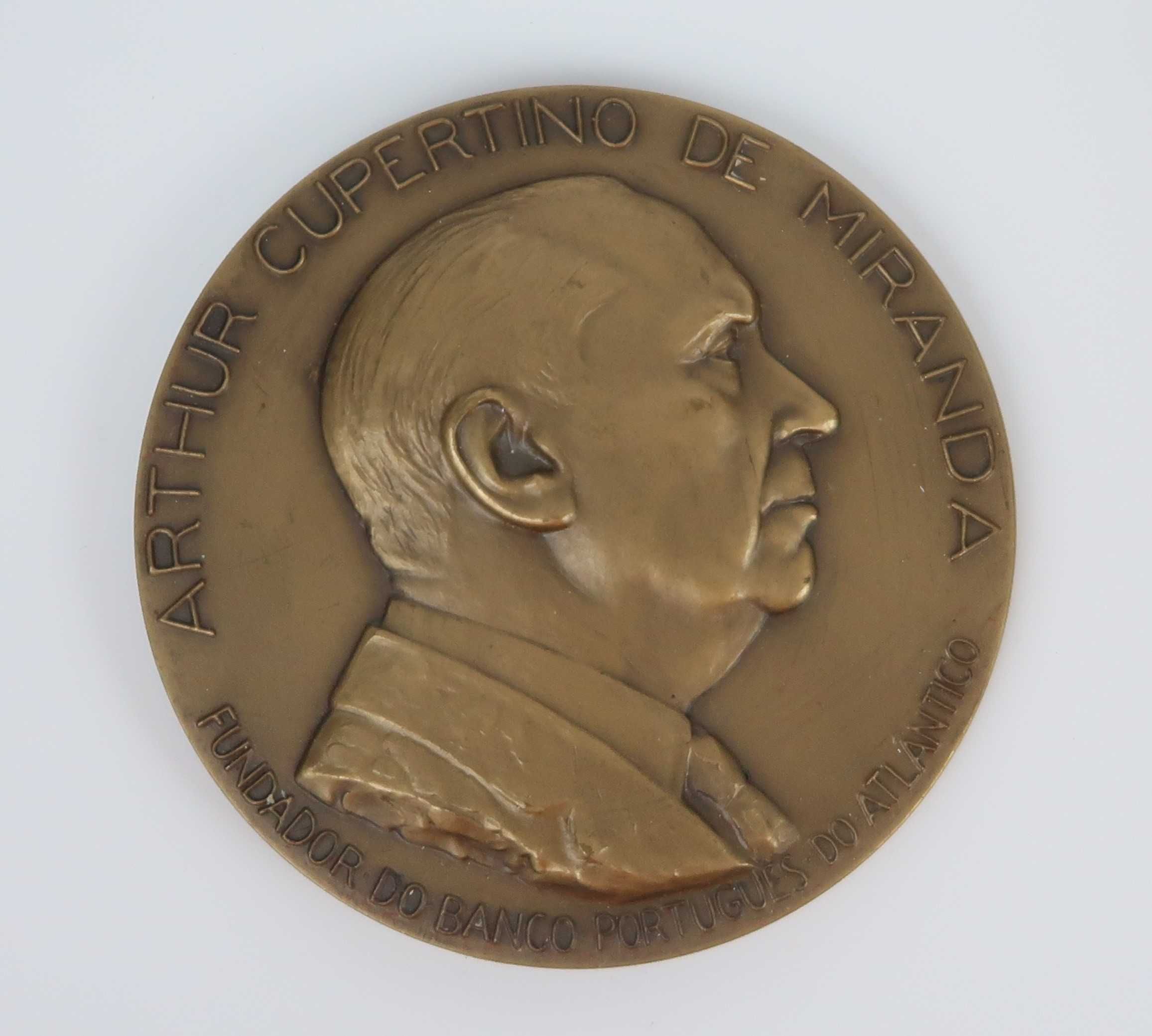 Medalhas em bronze, CADA