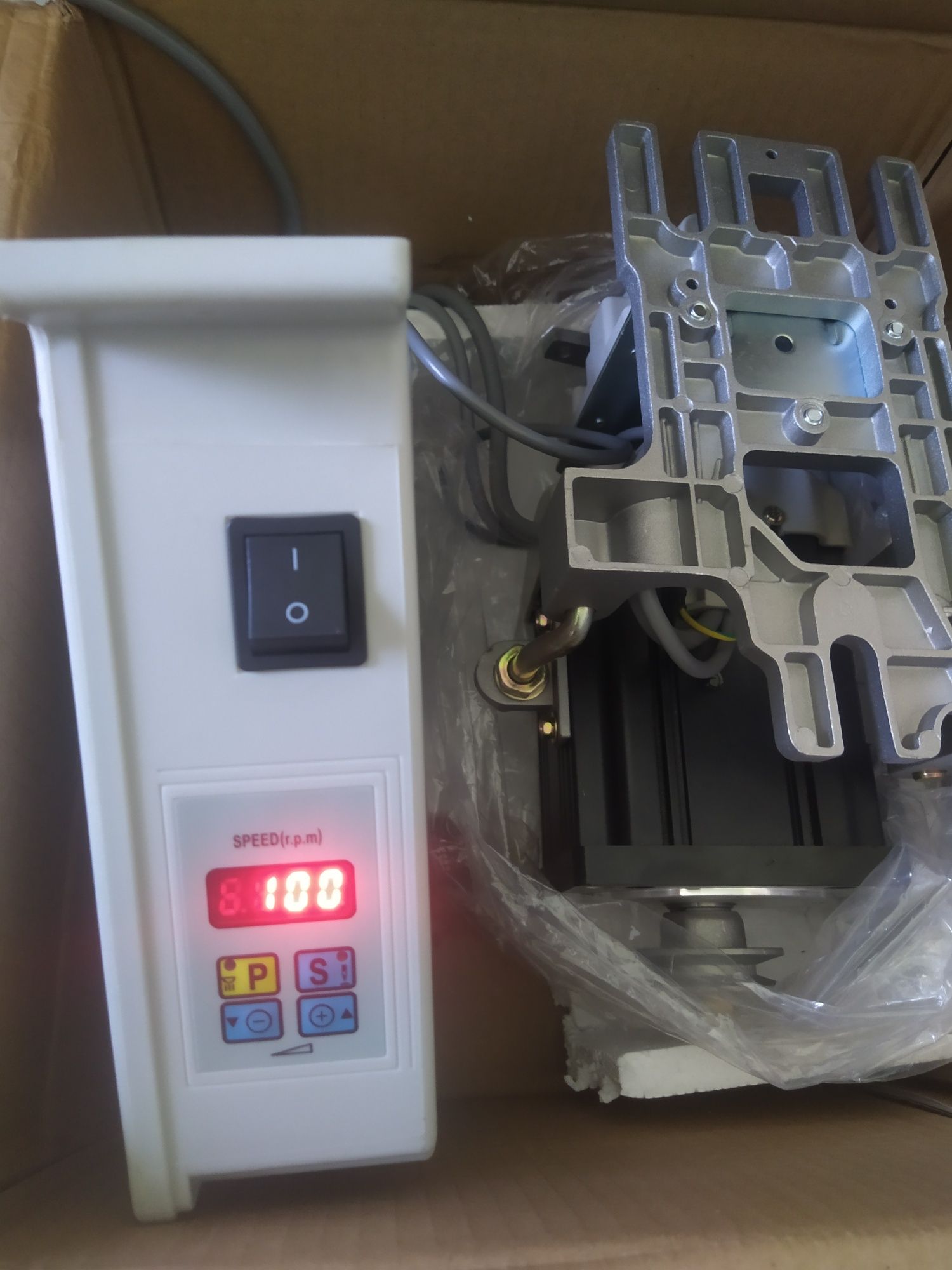 Сервомотор, серводвигун Worlden JM-822 (220V 6A 10Н.м 1000W 3000об/хв)