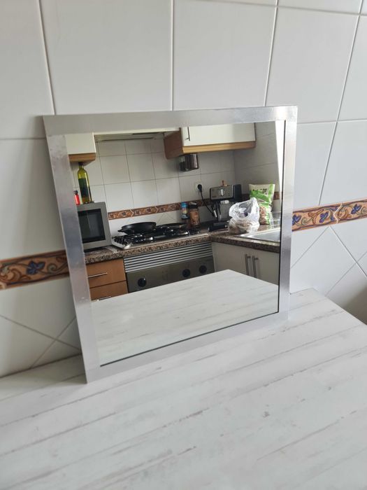 Espelho Quadrado com Moldura Cinzenta Mirror Vintage