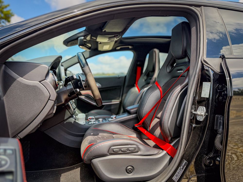 Mercedes CLA 45 Shooting Brake 381cv
