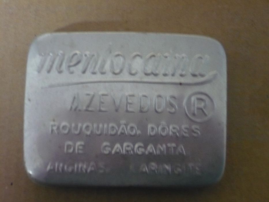 Caixa antiga de pastilhas medicinais