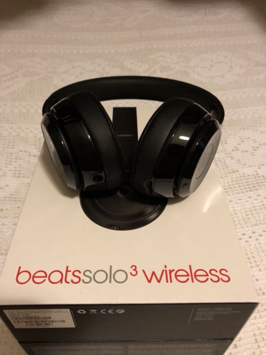 Beats Solo 3 Wireless Preto