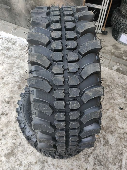 Opona Collin's 215/70 R15 Breaker MT/R Simex gat.II