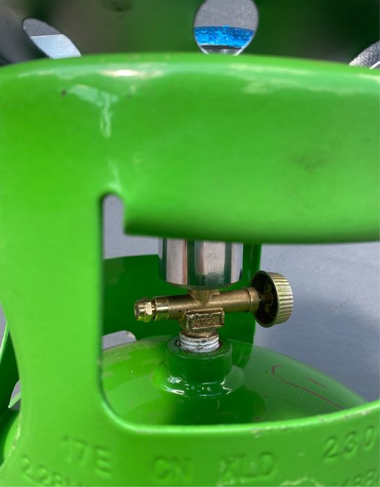 Газовий балон з пальником