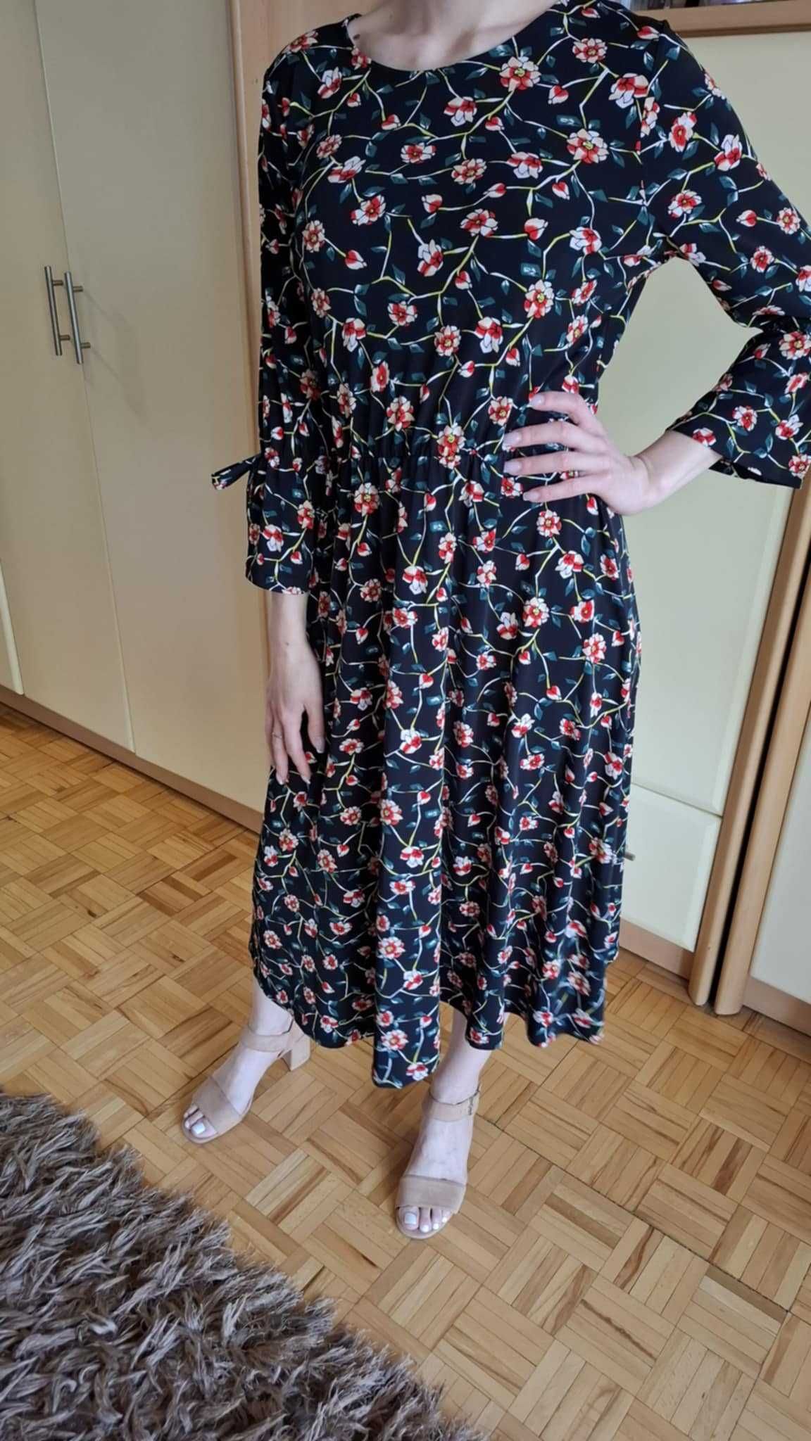 Sukienka z rękawem V by Very roz.36-44