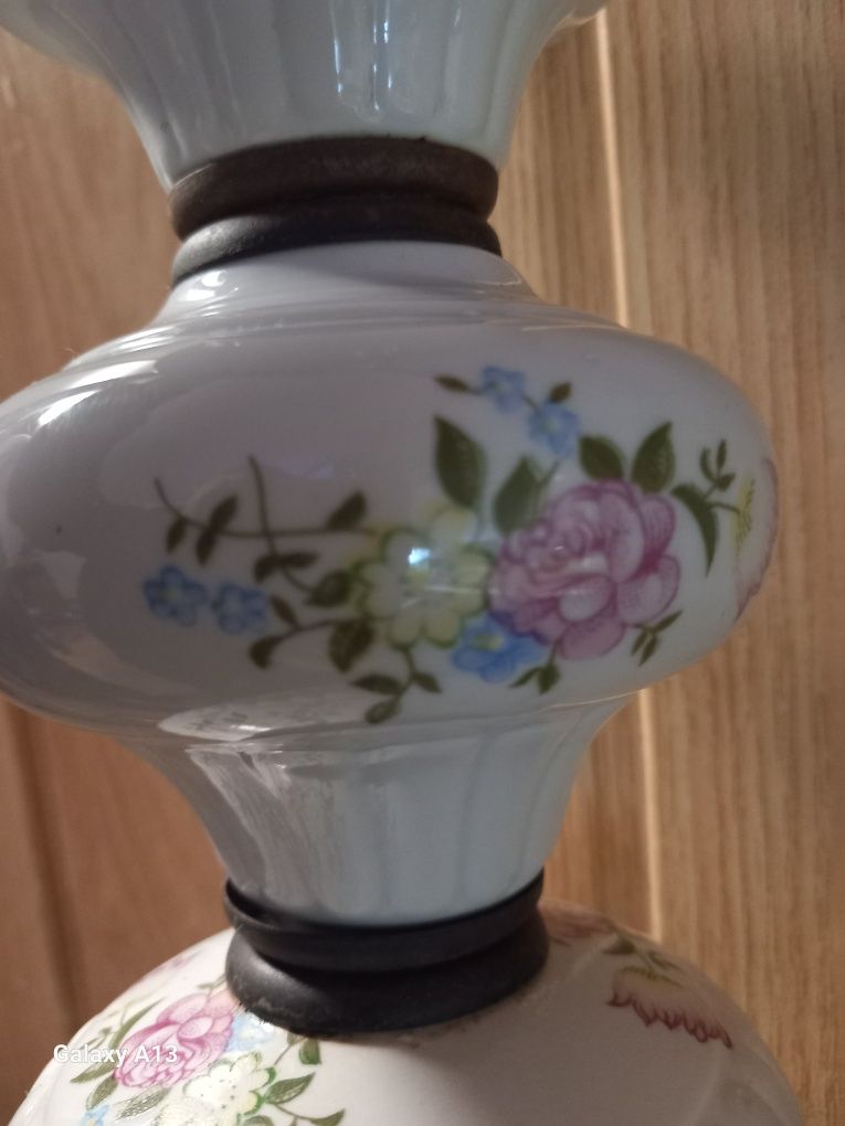 Lampa porcelanowa