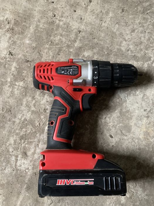 Продам шуруповерти