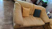 Conjunto dois sofás em tecido impecáveis