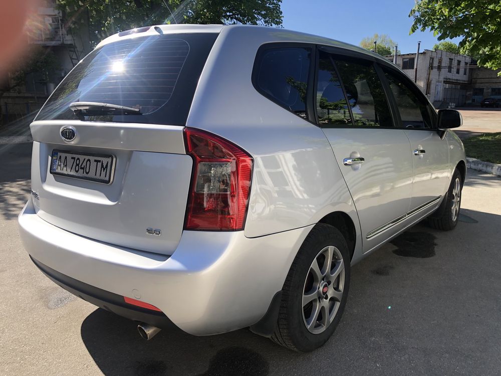 Kia Carens 2.0 газ/бенз