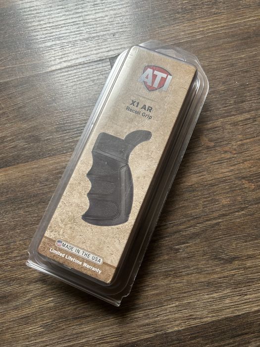 Рукоятка для AR 15 ATI США