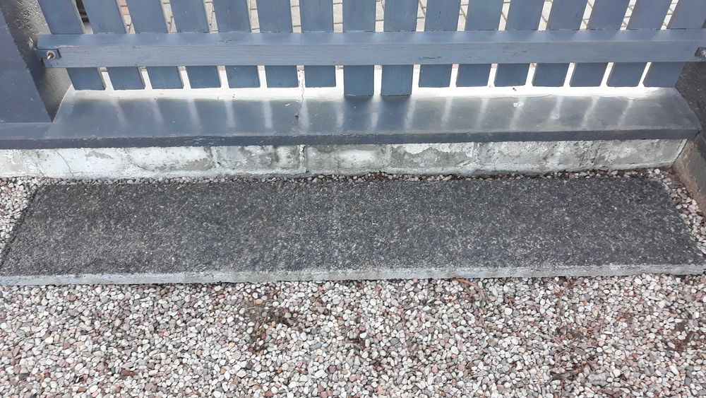 Podesty  na schody parapety .