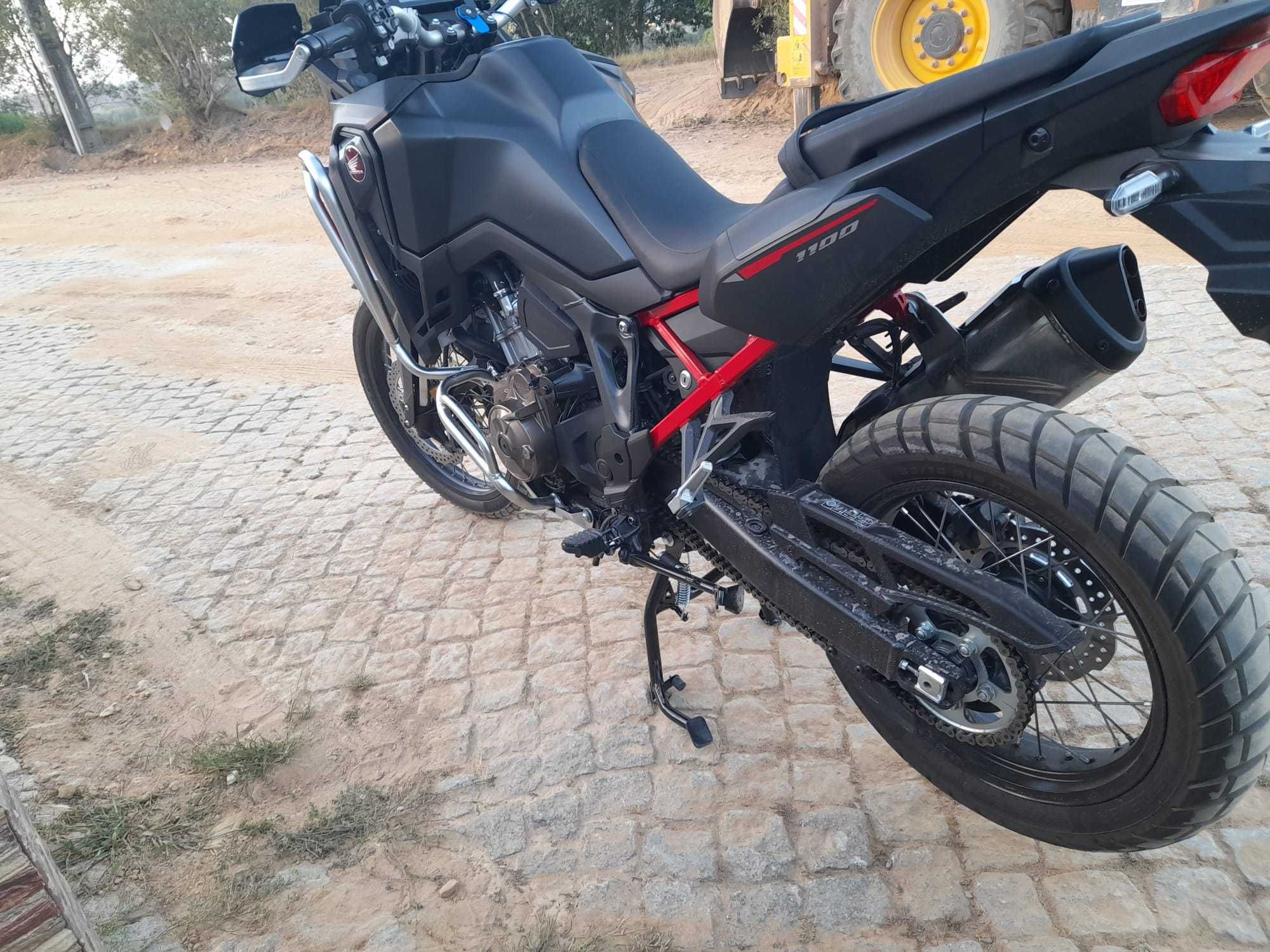 Descanso Central Honda CRF 1000/1100 L Africa Twin