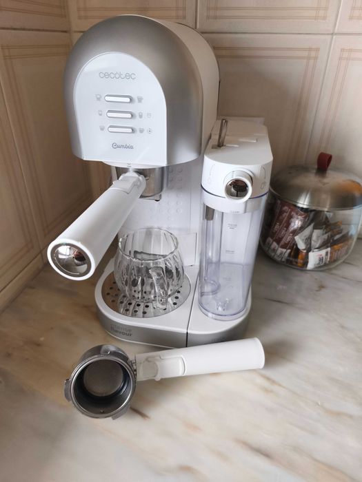 Máquina café cápsulas/ café moído