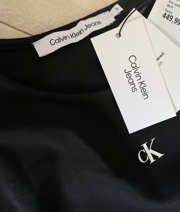 Calvin Klein nowa sukienka etui dopasowana mała czarna