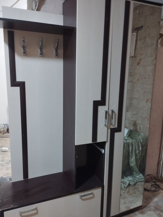 Стінка меблі в коридор прихожа