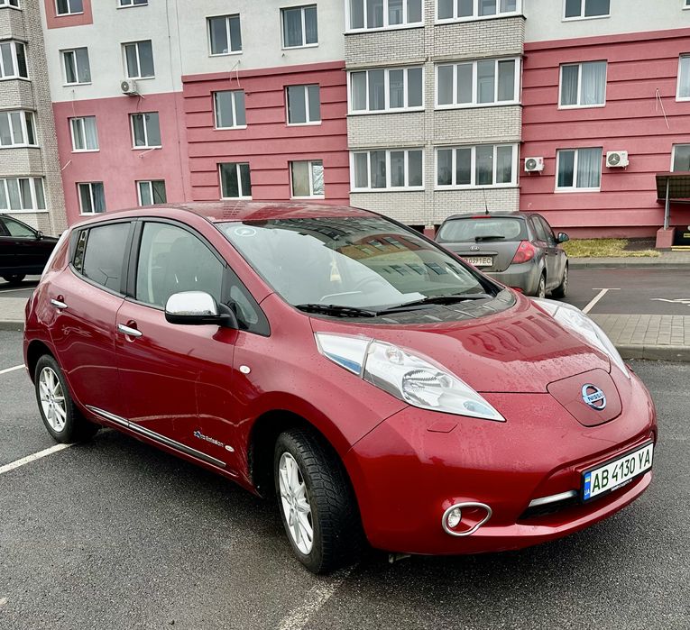 Оренда Прокат Авто 3500 грн. Nissan leaf 24 кВт