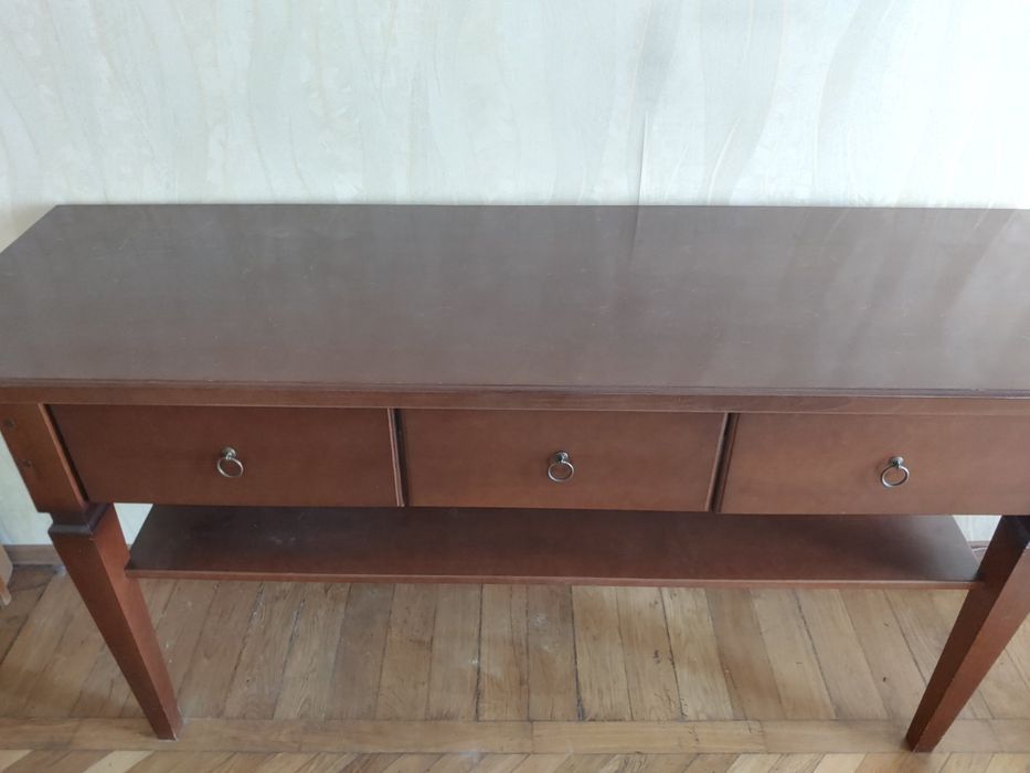 Шикарный комод деревянный, с 3-мя ящиками