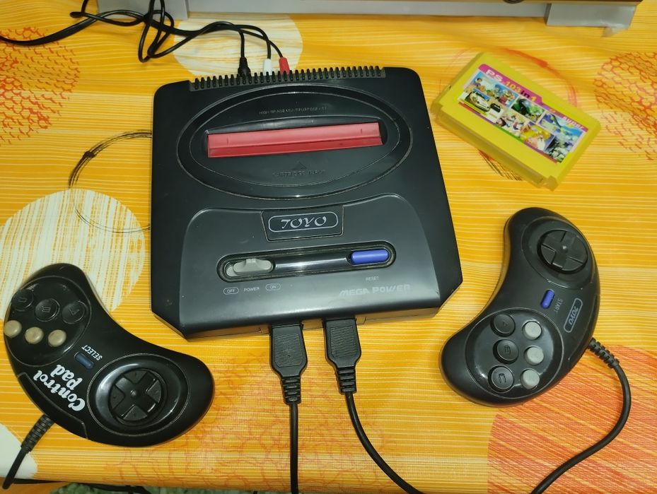 Consola de jogos antiga anos 90
