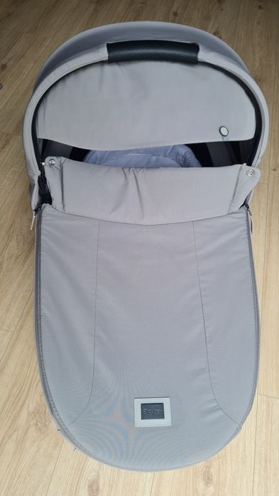 Gondola cybex priam 4.0, gwarancja + adaptery + prześcieradła