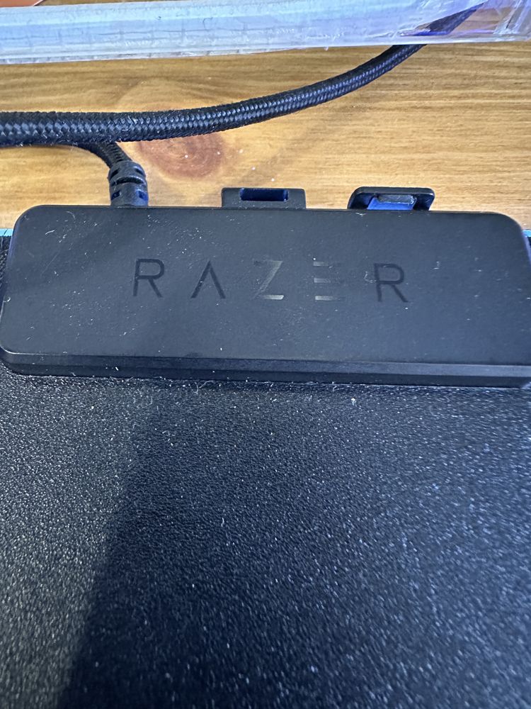 Razer Firefly v2