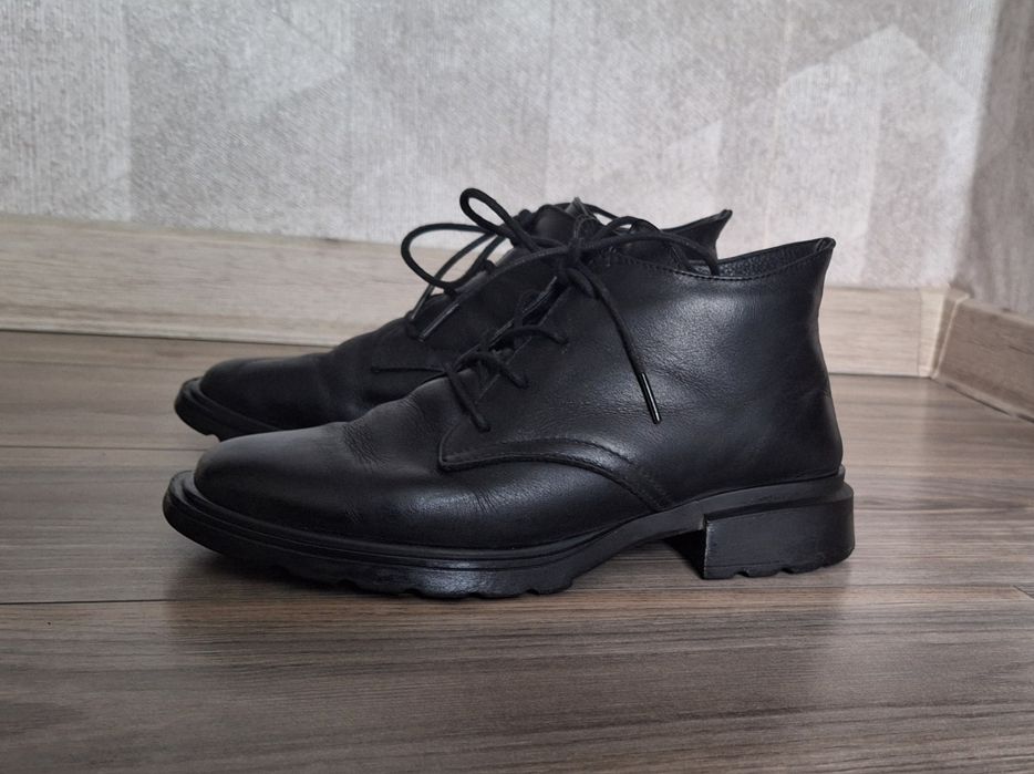 Черевики жіночі 36 розмір