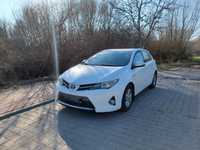 Toyota Auris Toyota Auris Hybryda 2015 Użytkownik JEDEN