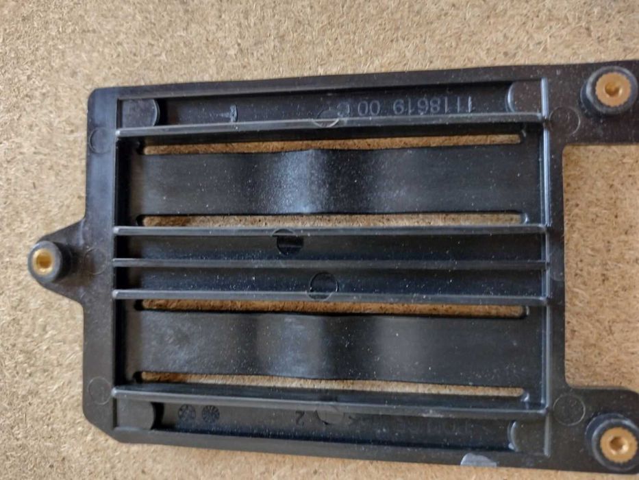 Кронштейн радара, Tesla MSR. 1135178-00-A; 1135176-00-B; 1128492-00-C