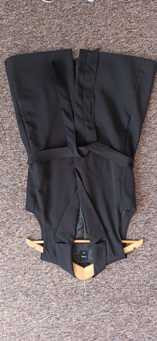 Długa marynarka bez rękawów Sinsay rozm. XS